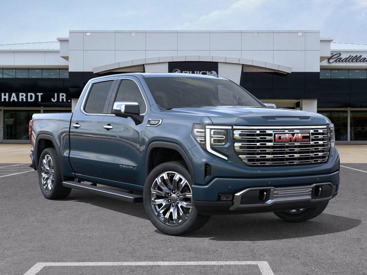 Gmc Sierra 1500 Denali Four Wheel Drive Crew Cab - Thumbnail 9