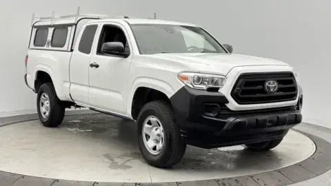 Toyota Tacoma Sr - Thumbnail 4