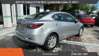 Toyota Yaris Ia - Thumbnail 15