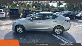 Toyota Yaris Ia - Thumbnail 13