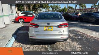 Ford Fusion - Thumbnail 16