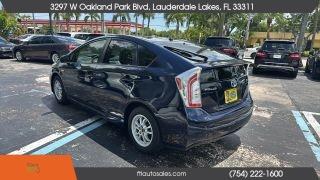 Toyota Prius - Thumbnail 14