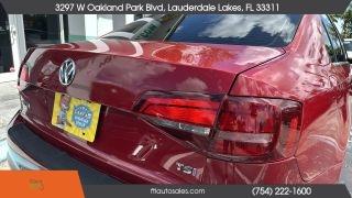 Volkswagen Jetta - Thumbnail 20