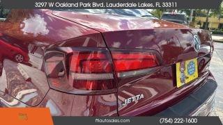 Volkswagen Jetta - Thumbnail 19