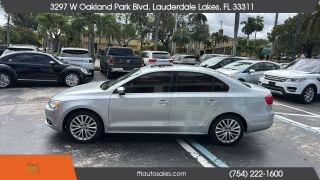 Volkswagen Jetta - Thumbnail 14