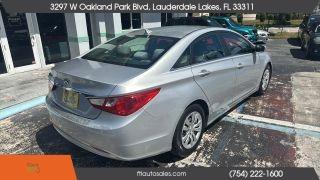 Hyundai Sonata - Thumbnail 16