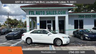 Toyota Camry - Thumbnail 7