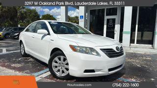 Toyota Camry - Thumbnail 9