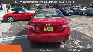 Toyota Camry - Thumbnail 15