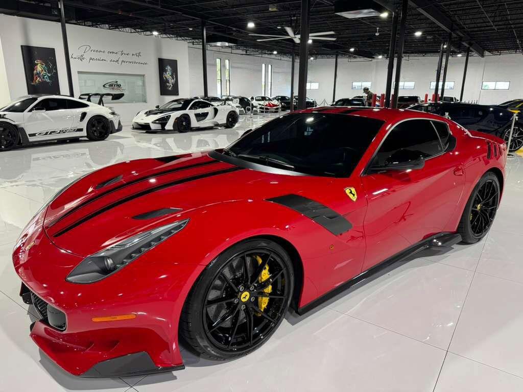 Ferrari F12tdf - Thumbnail 3