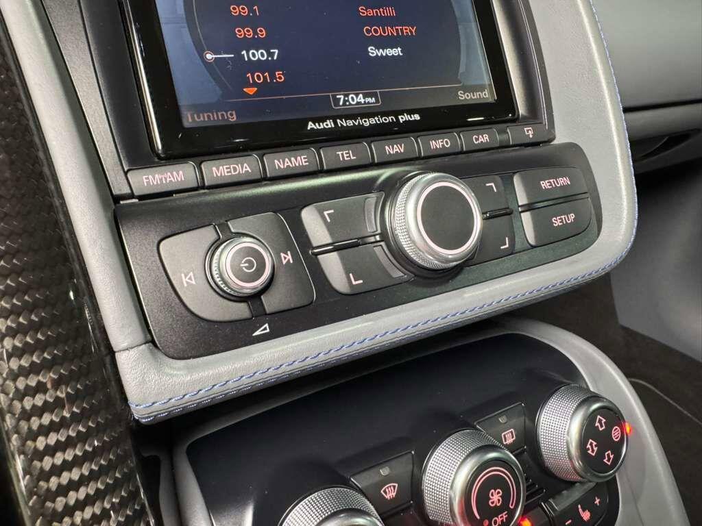 Audi R8 - Thumbnail 20