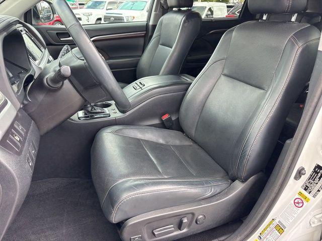 Toyota Highlander Limited In Hollywood Fl | 5Tdykrfh9Gs183484 | Toyota Of Hollywood'S Amazinn Used Cars - Thumbnail 10