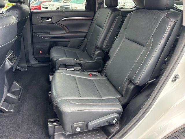 Toyota Highlander Limited In Hollywood Fl | 5Tdykrfh9Gs183484 | Toyota Of Hollywood'S Amazinn Used Cars - Thumbnail 11