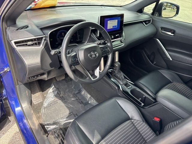 Toyota Corolla Cross Hybrid Xse In Hollywood Fl | 7Mufbabg0Pv011727 | Toyota Of Hollywood'S Amazinn Used Ca - Thumbnail 10