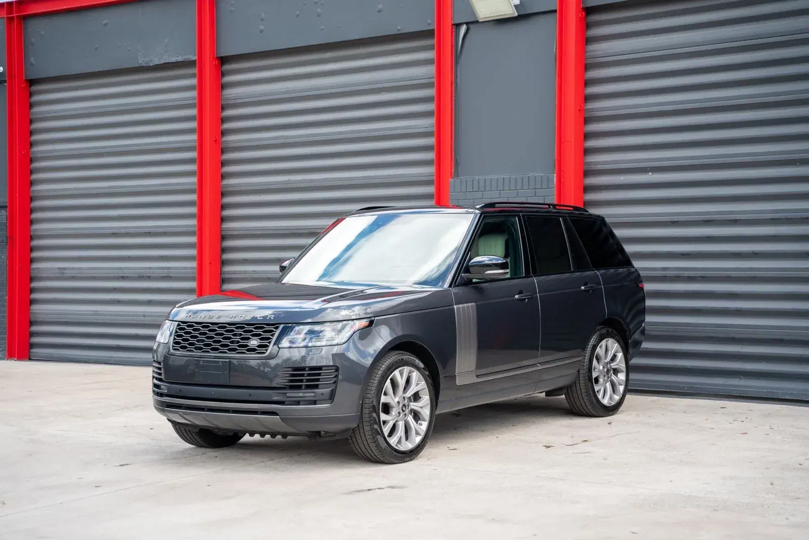 Land Rover Range Rover Westminster - View 1