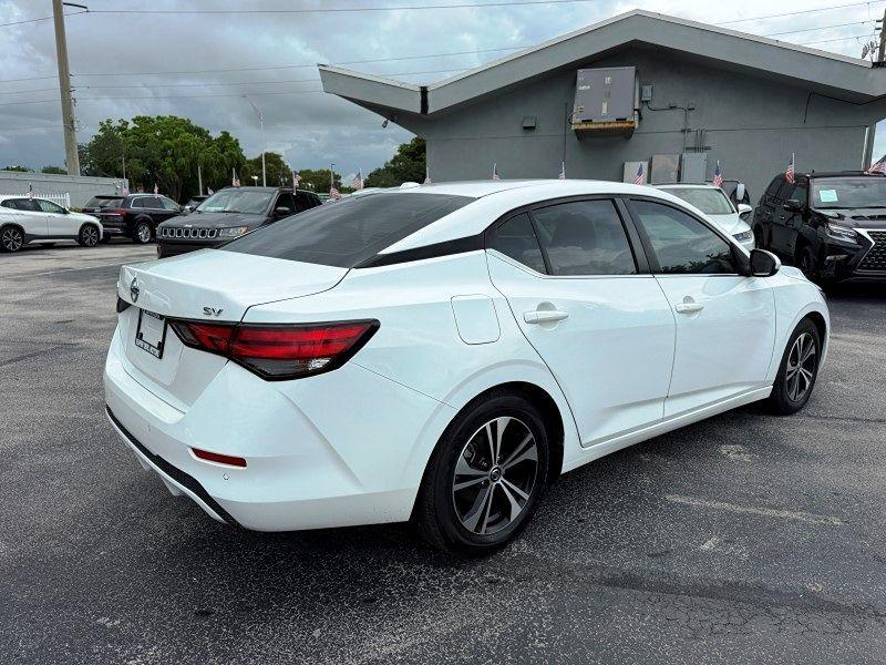 Nissan Sentra Sv - Thumbnail 6