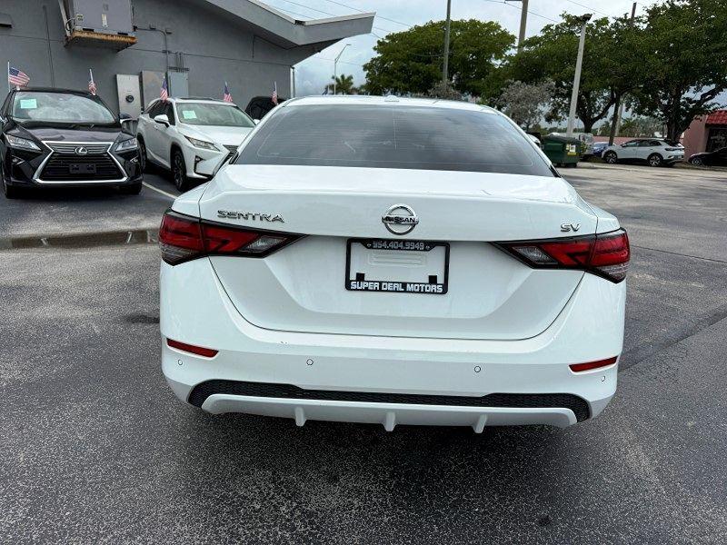 Nissan Sentra Sv - Thumbnail 7