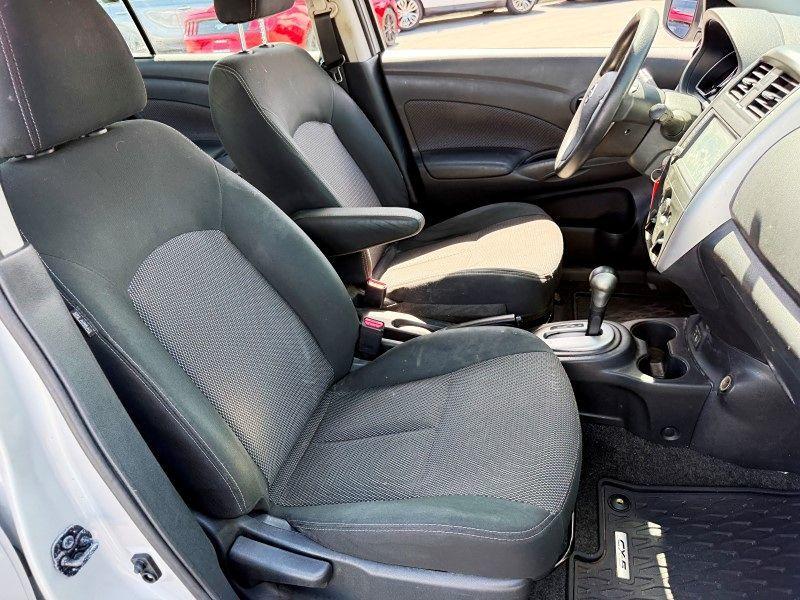 Nissan Versa Sedan Sv - Thumbnail 17