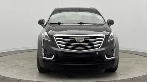 Cadillac Xt5 Fwd - Thumbnail 3