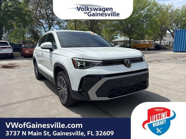 Volkswagen Taos Se Fwd Sport Utility - Thumbnail 2