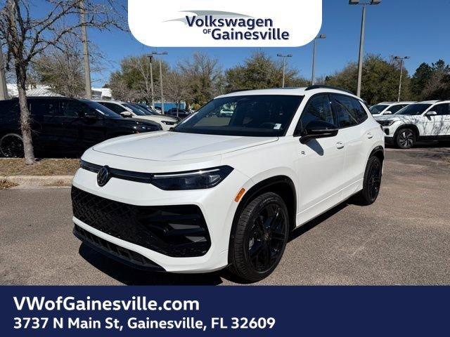 Volkswagen Tiguan Se R-Line Black Fwd Sport Utility - Thumbnail 3