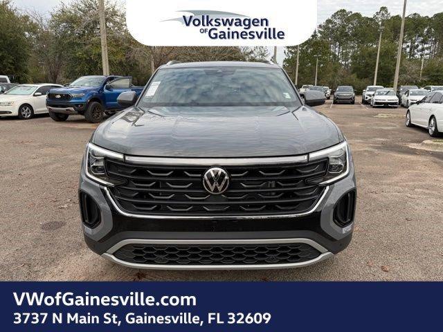 Volkswagen Atlas Cross Sport 2.0T Se W/Technology Fwd Sport Utility - Thumbnail 3