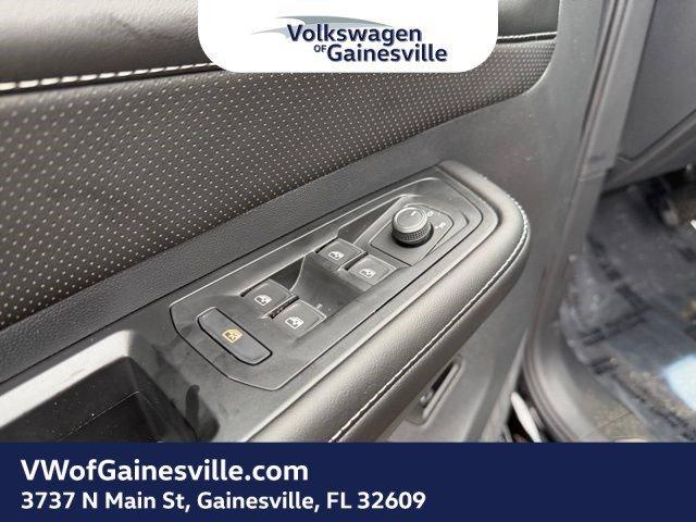 Volkswagen Atlas 2.0T Se W/Technology Fwd Sport Utility - Thumbnail 14