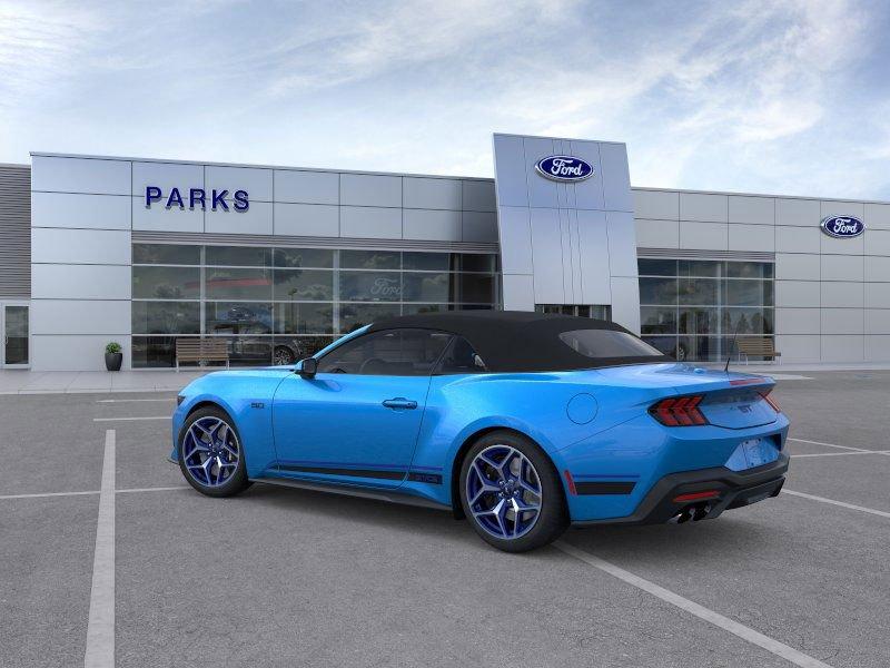 Ford Mustang Gt Premium Convertible - Thumbnail 6