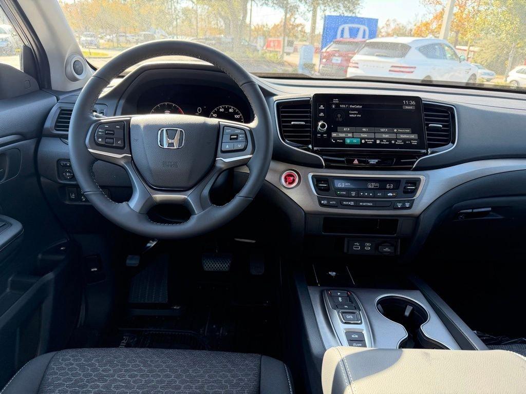 Honda Ridgeline Sport - Thumbnail 12