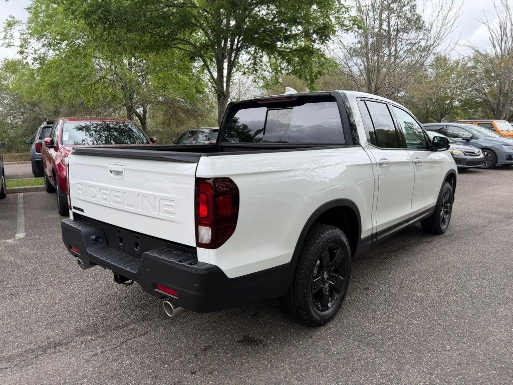 Honda Ridgeline Black Edition - Thumbnail 7