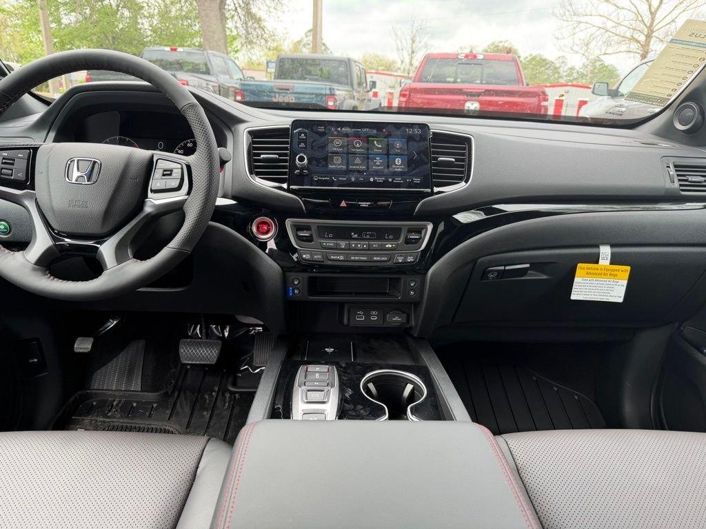 Honda Ridgeline Black Edition - Thumbnail 13