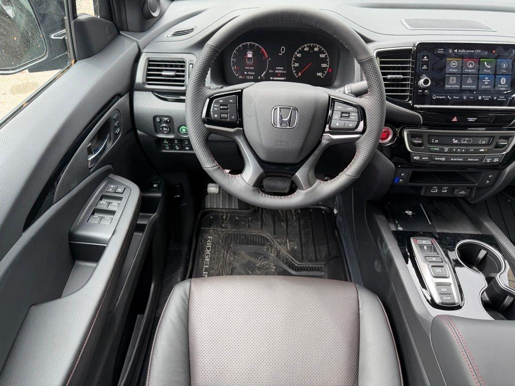 Honda Ridgeline Black Edition - Thumbnail 15