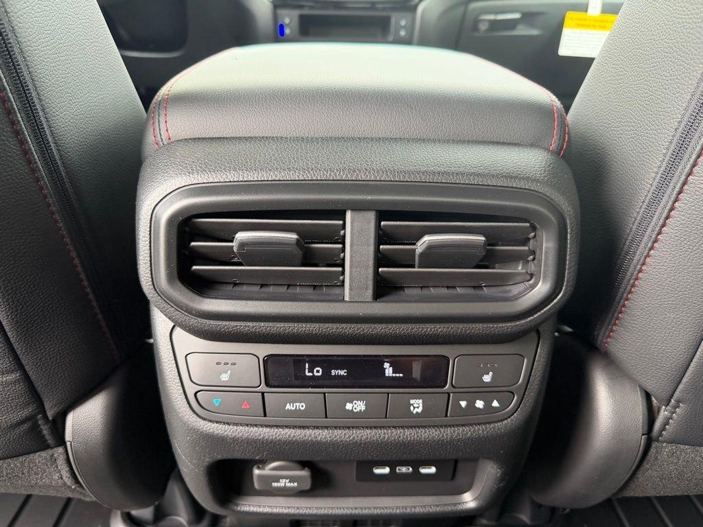 Honda Ridgeline Black Edition - Thumbnail 12