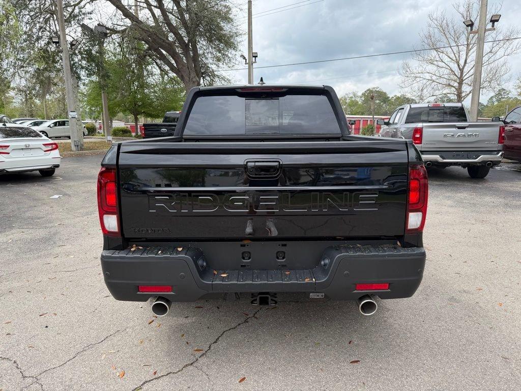 Honda Ridgeline Black Edition - Thumbnail 6