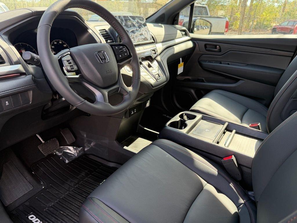 Honda Odyssey Sport-L - Thumbnail 16