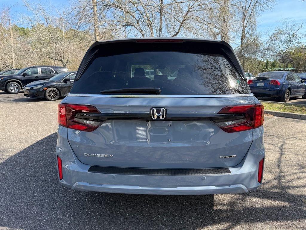 Honda Odyssey Touring - Thumbnail 6