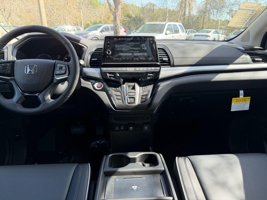 Honda Odyssey Touring - Thumbnail 10