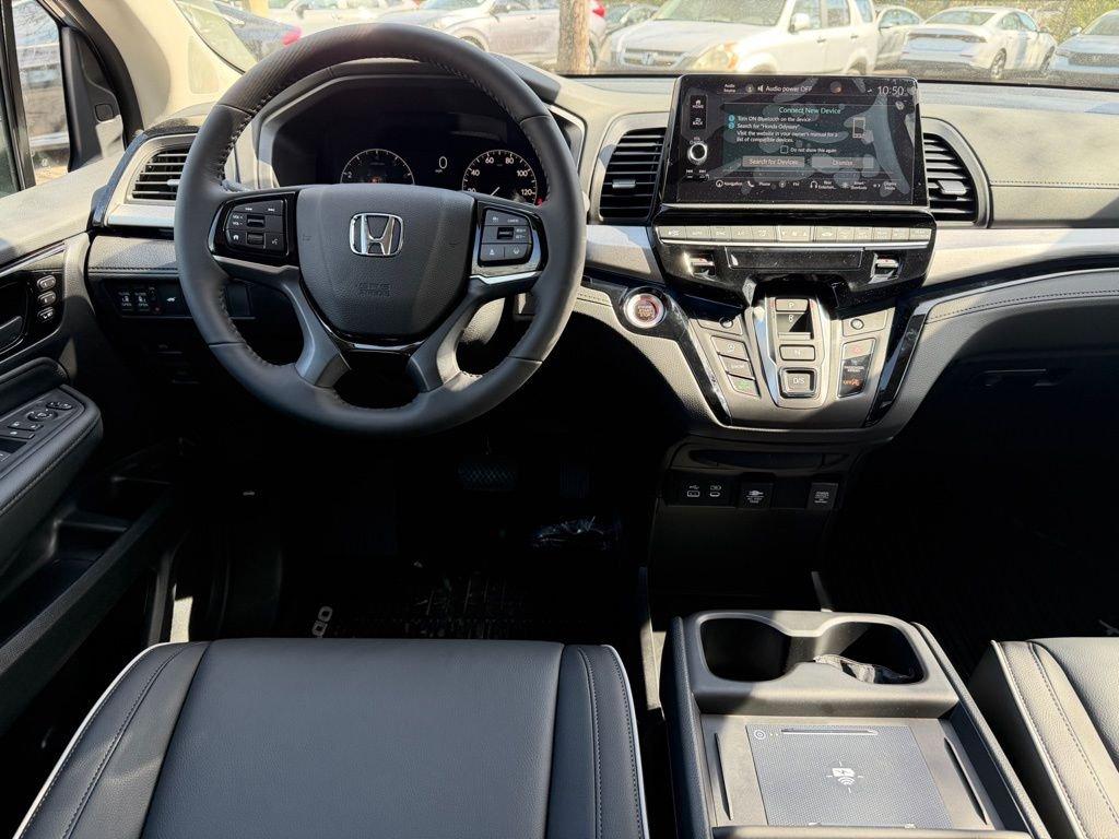 Honda Odyssey Touring - Thumbnail 12