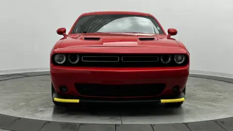 Dodge Challenger Sxt - Thumbnail 3