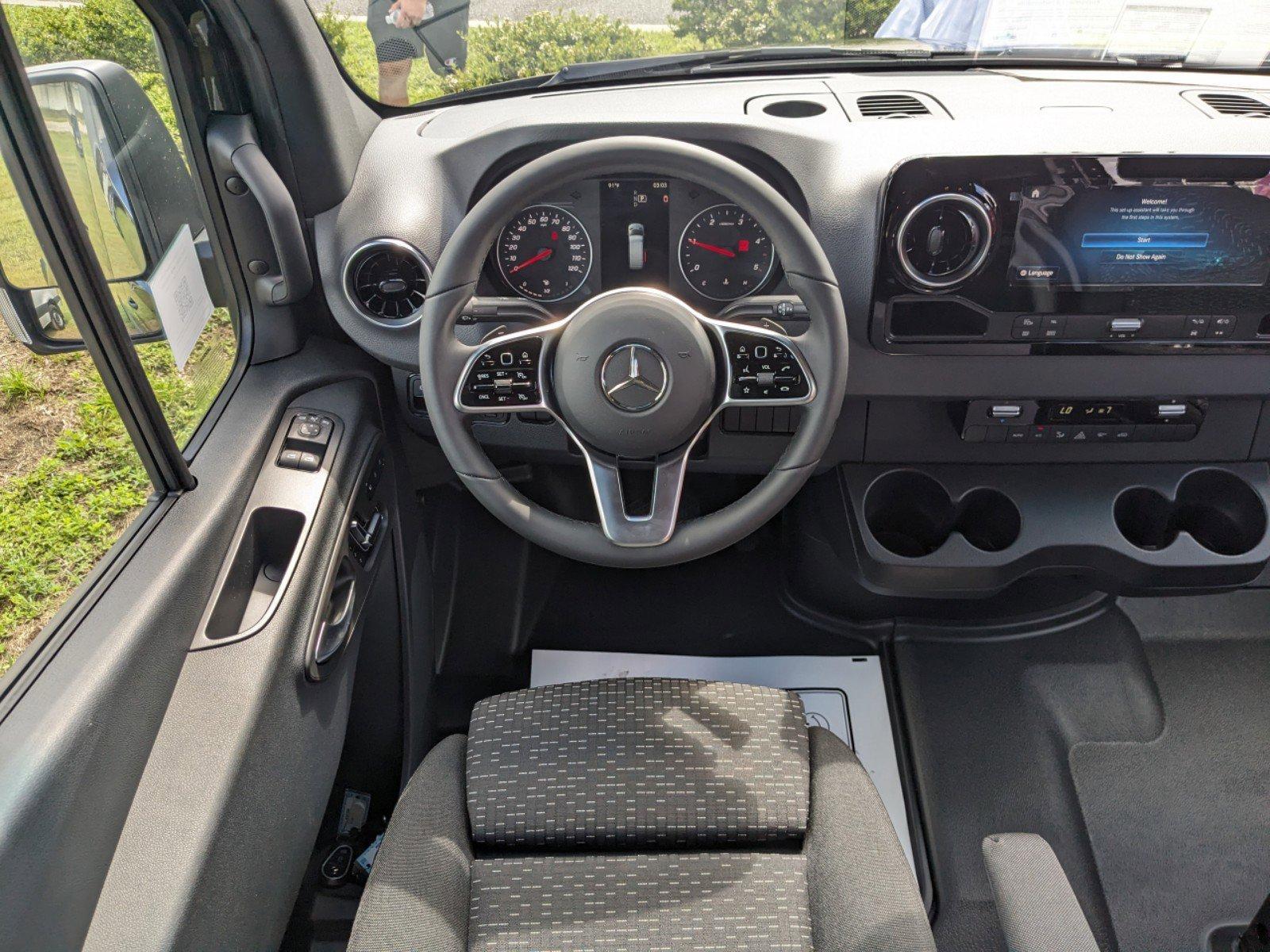 Mercedes-Benz Sprinter Cargo Van Van 170 Wb Awd - Thumbnail 14