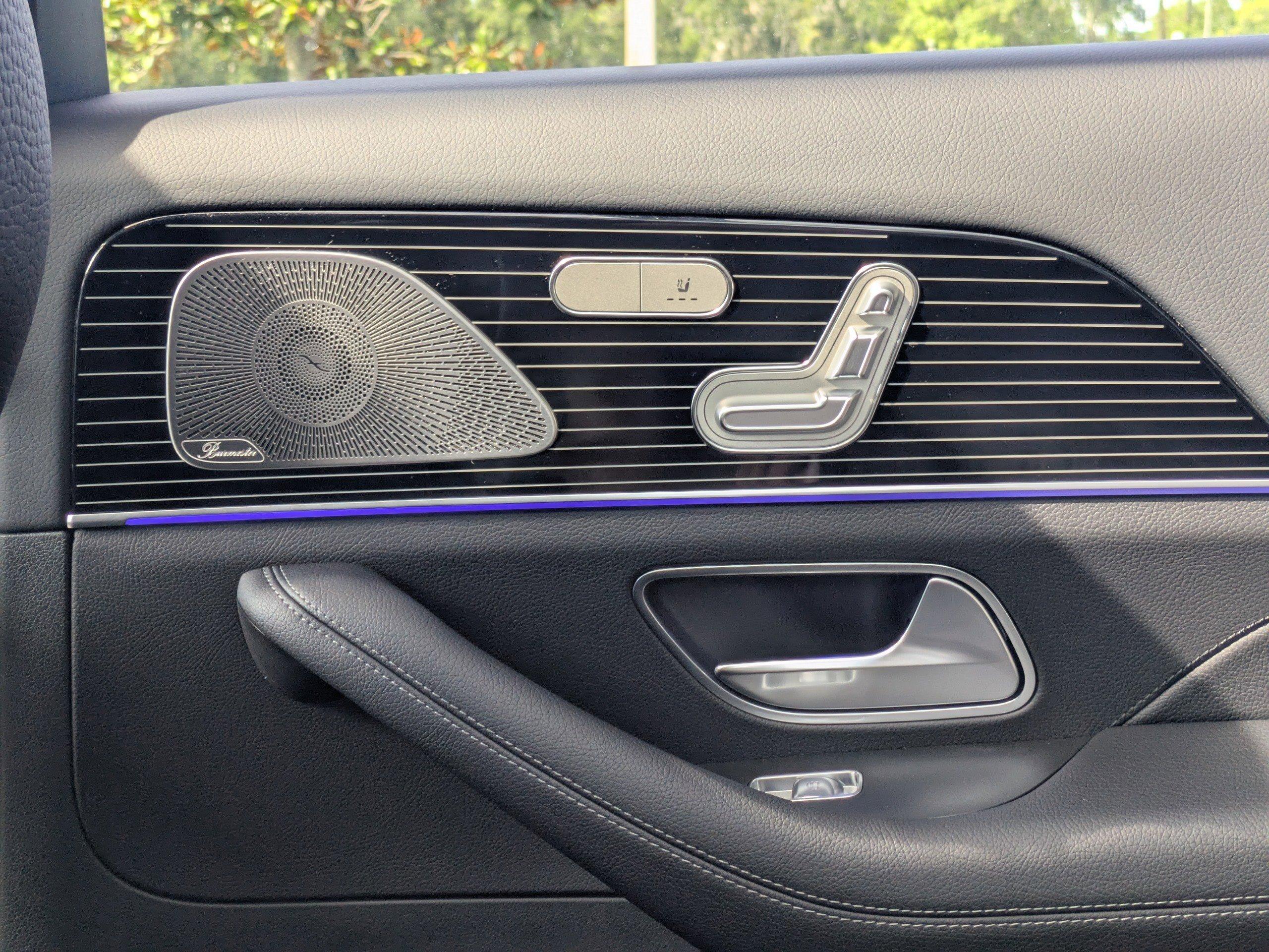 Mercedes-Benz Gls Suv 450 With Navigation & Awd - Thumbnail 19