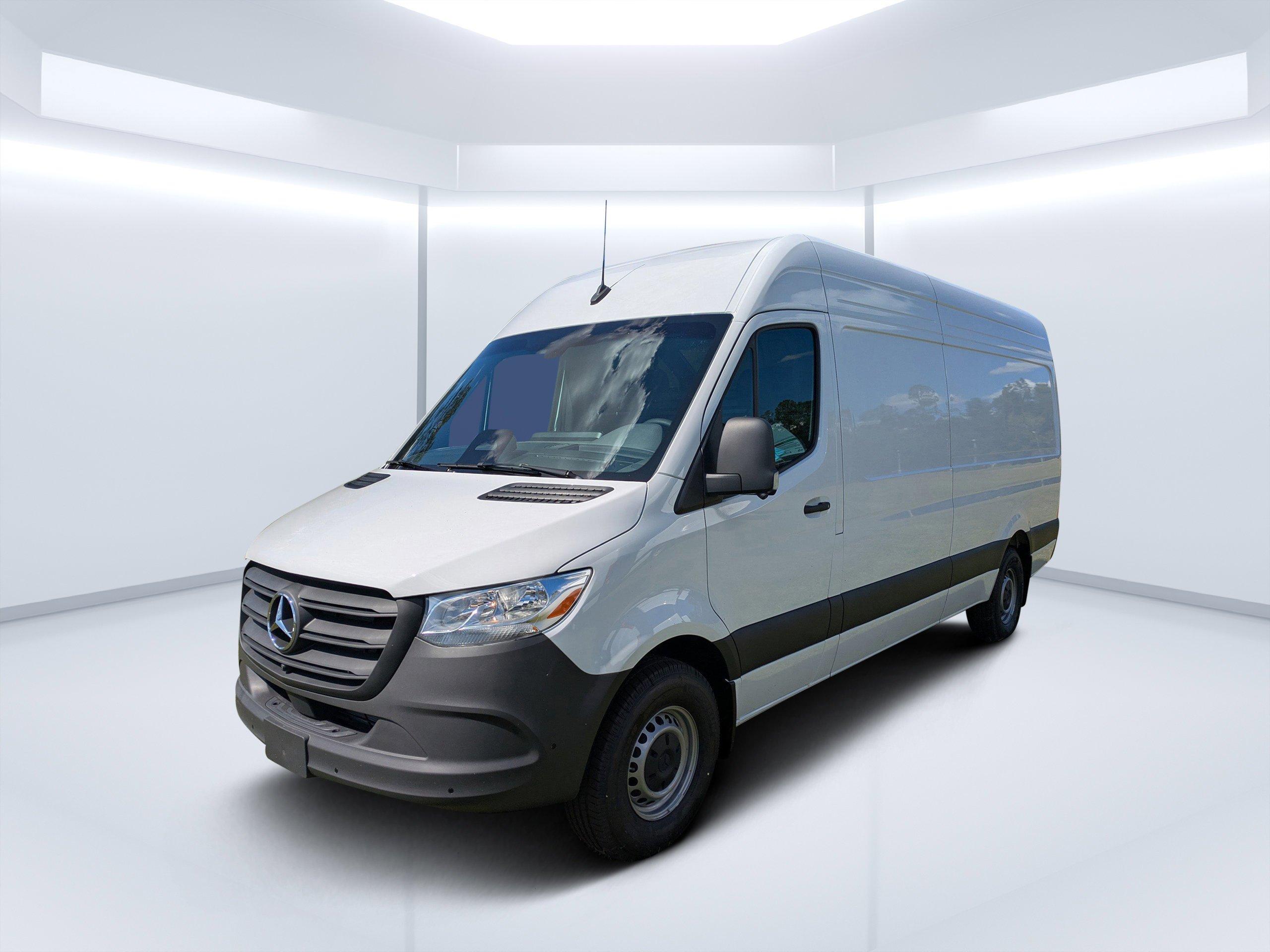 Mercedes-Benz Sprinter Cargo Van 170 Wb Rwd Van - Thumbnail 10