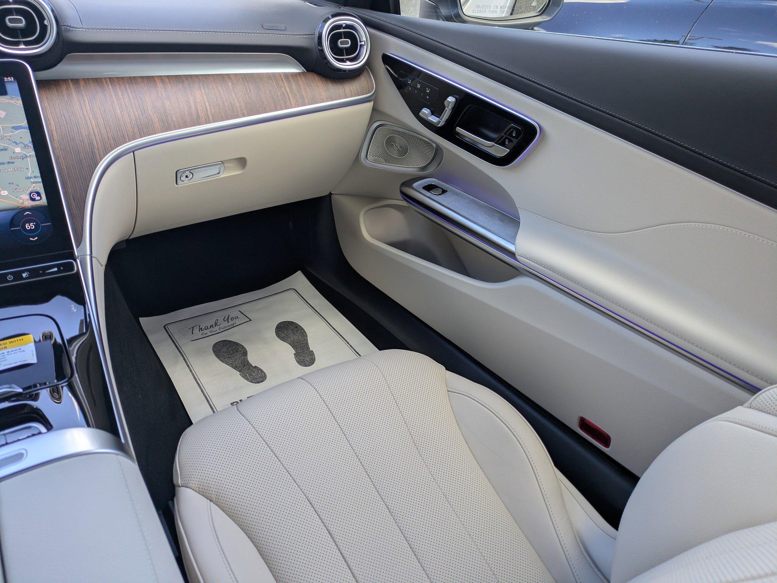 Mercedes-Benz Cle Convertible 300 With Navigation & Awd - Thumbnail 20