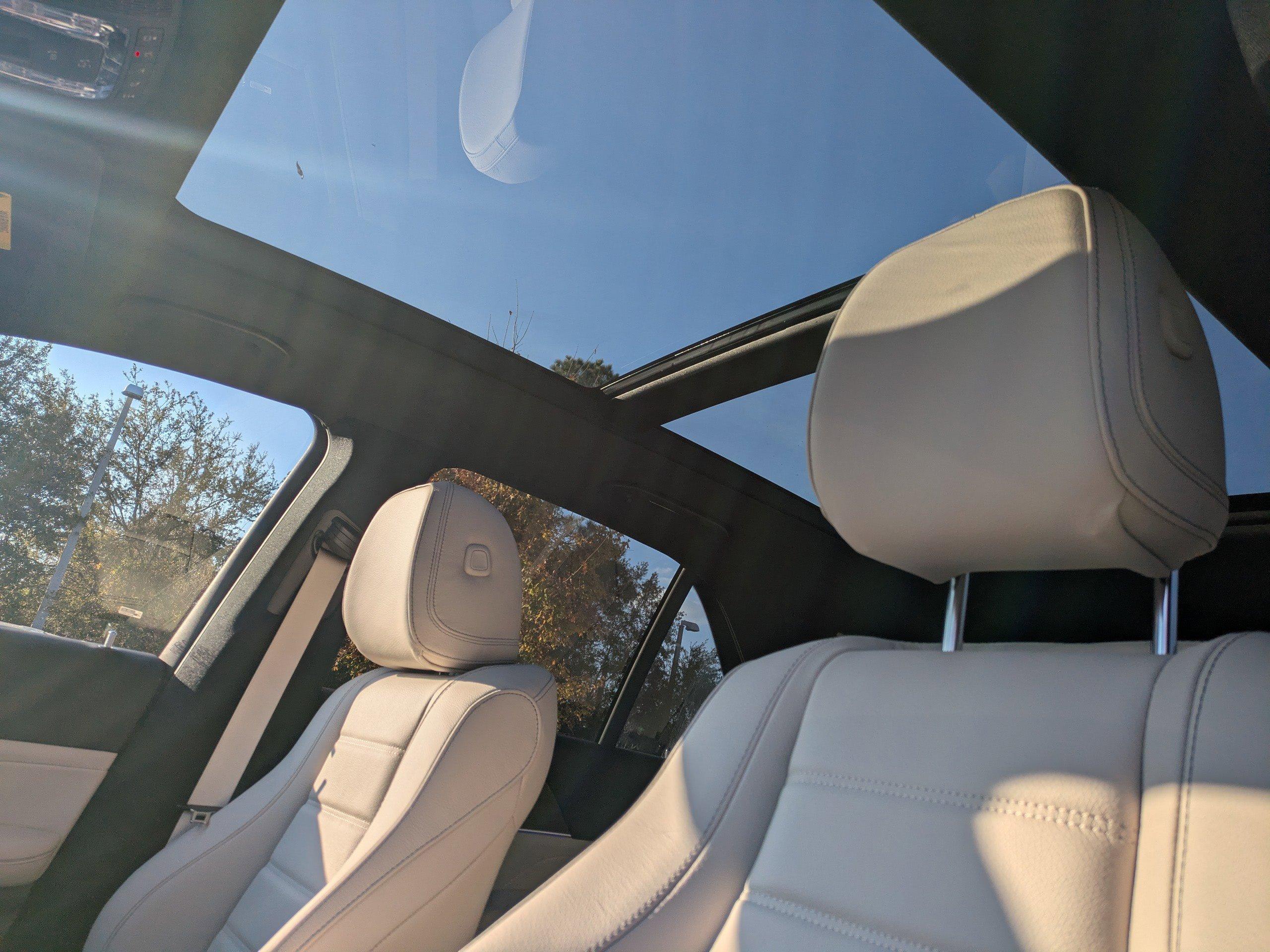 Mercedes-Benz Gle Suv 350 With Navigation - Thumbnail 5