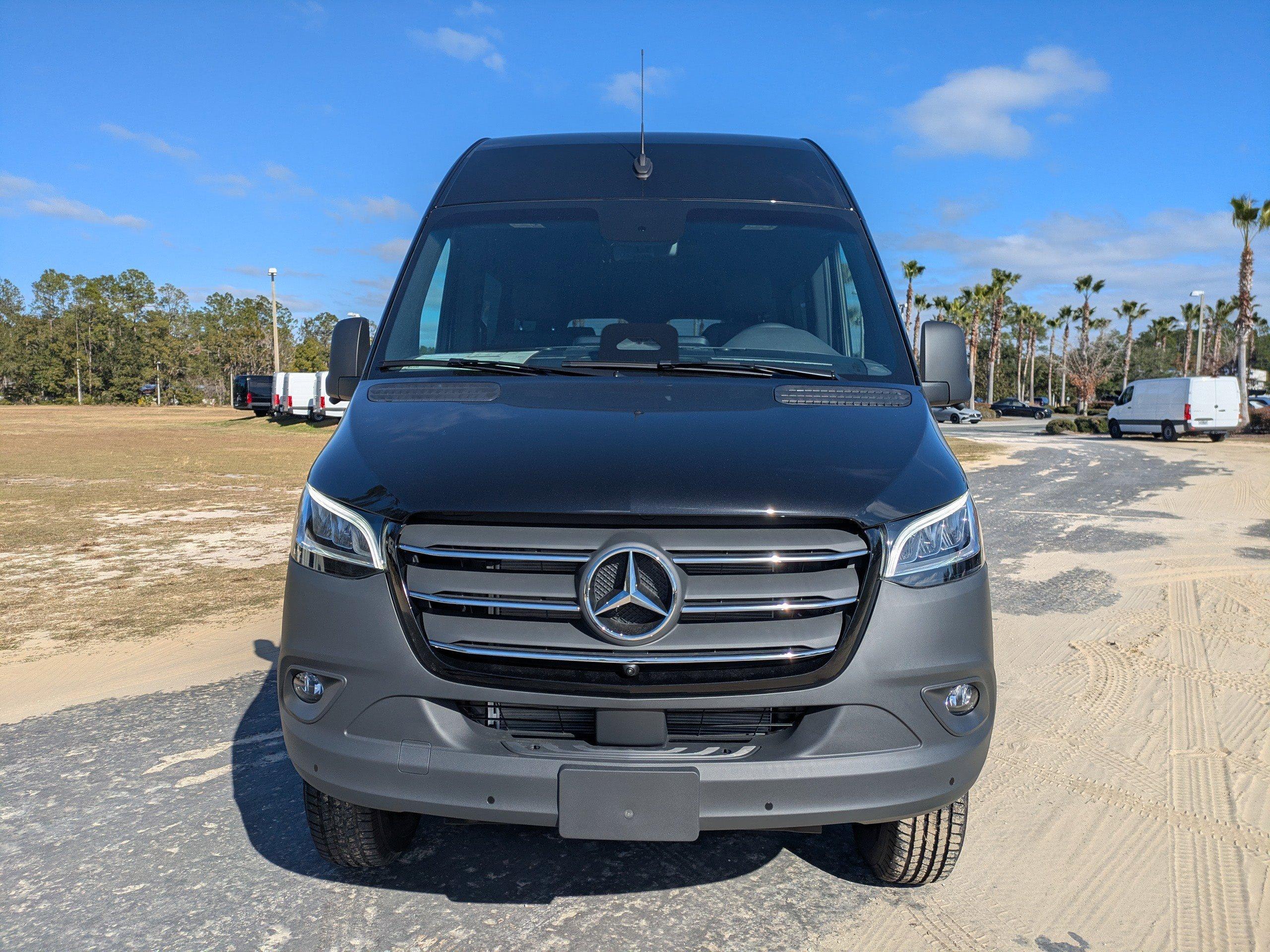 Mercedes-Benz Sprinter Passenger Van Van 144 Wb Awd - Thumbnail 11