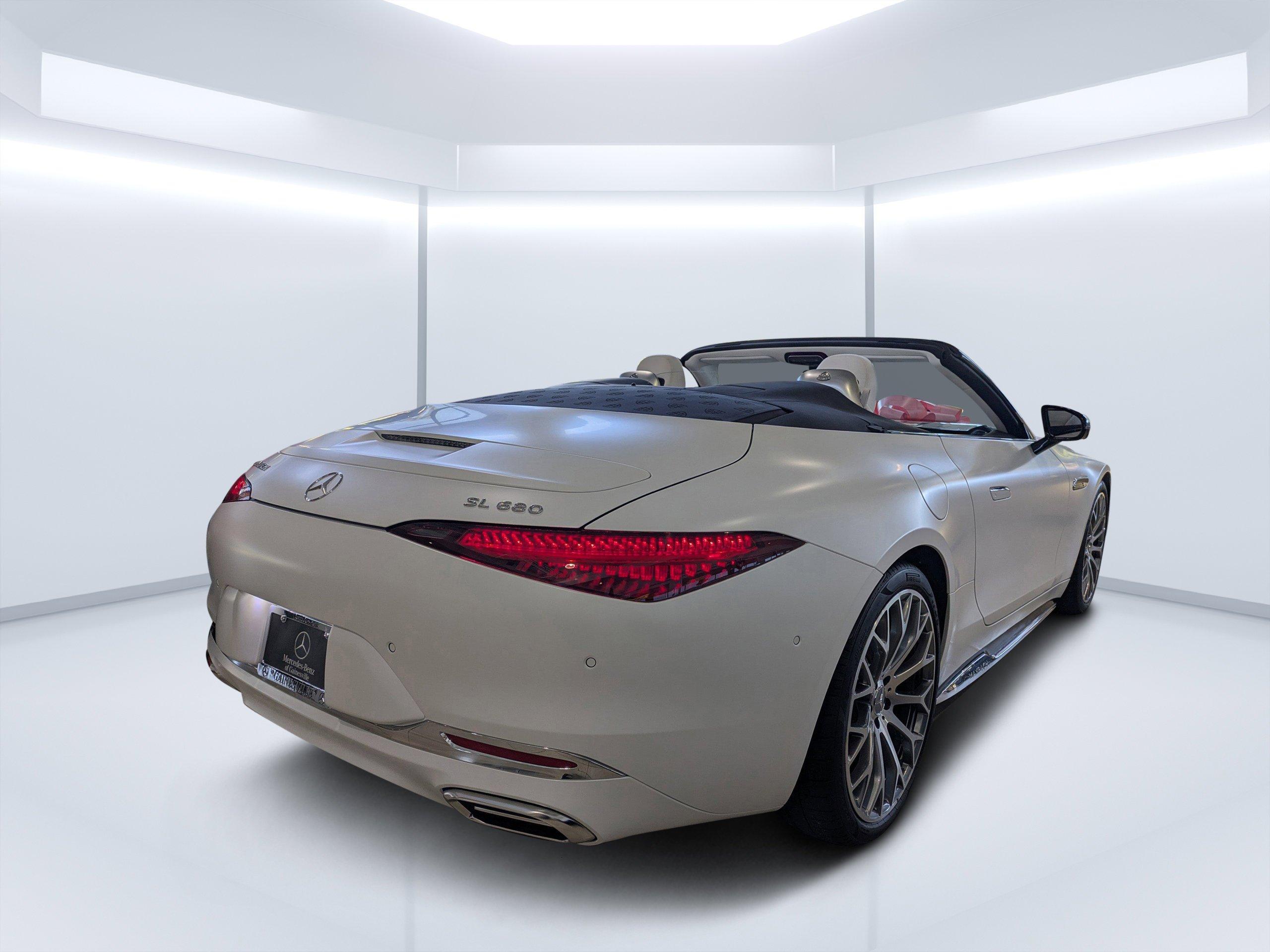 Mercedes-Benz Sl Convertible Maybach 680 Monogram Series With Navigation & Awd - Thumbnail 7
