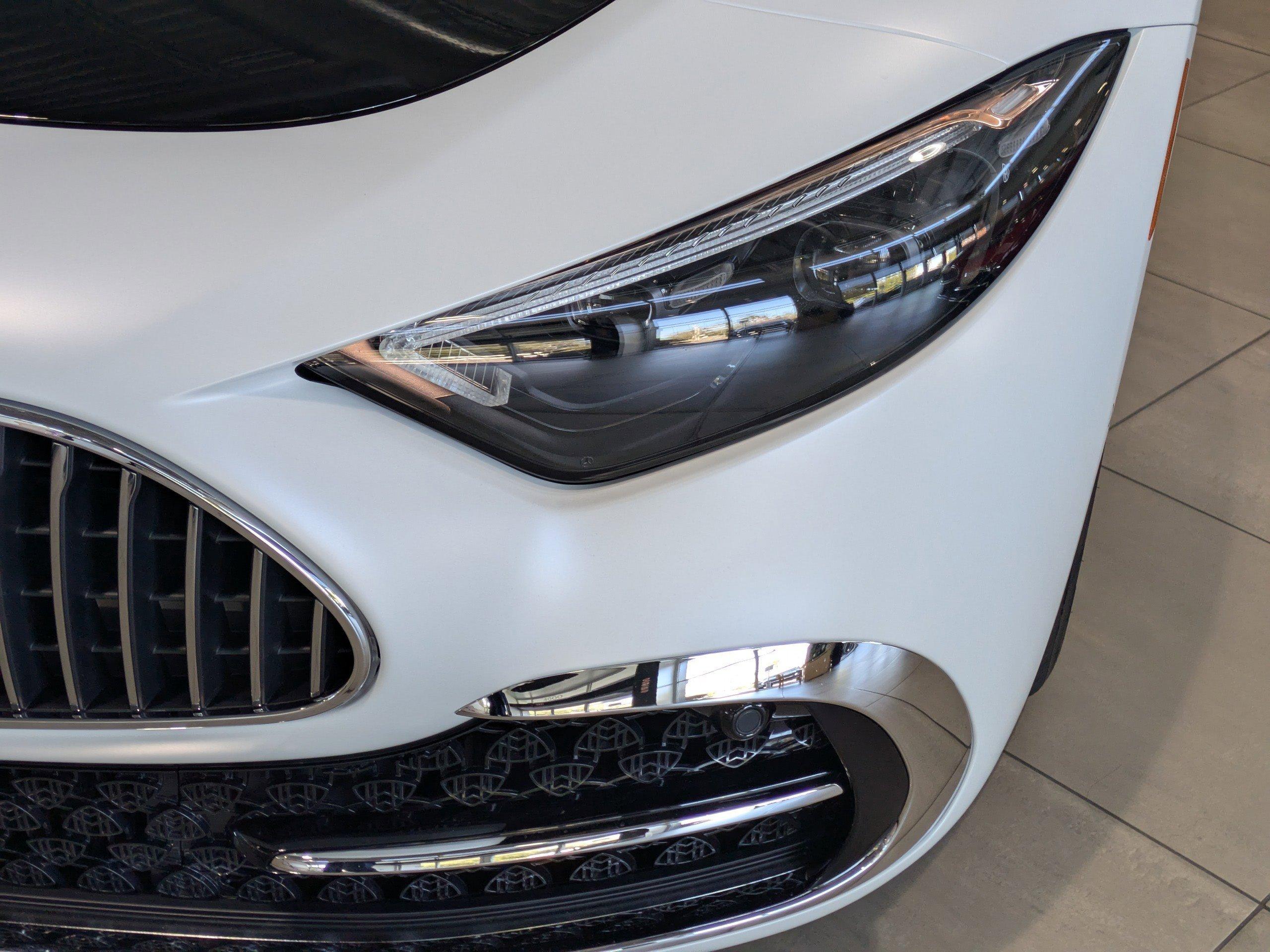 Mercedes-Benz Sl Convertible Maybach 680 Monogram Series With Navigation & Awd - Thumbnail 5