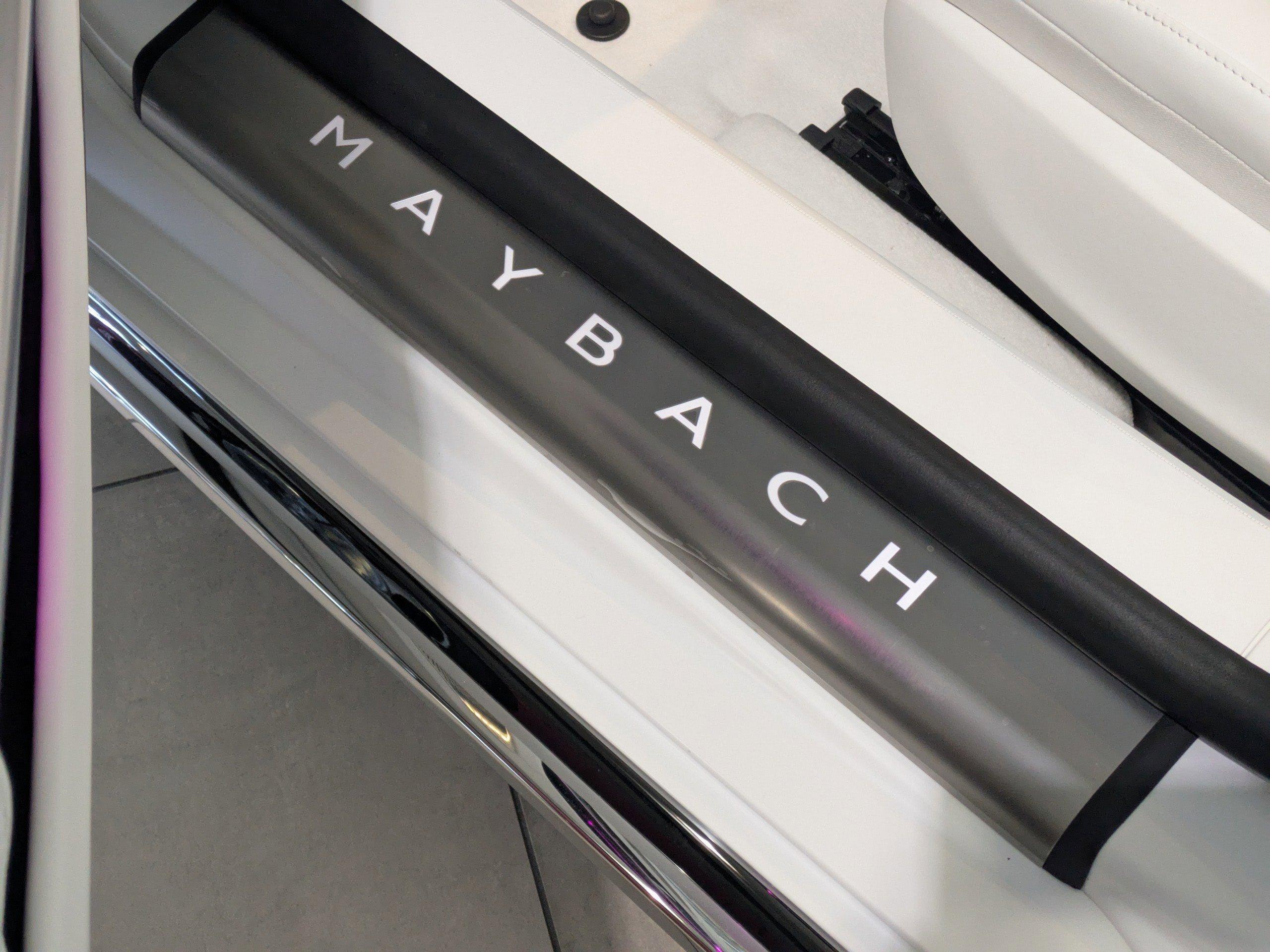 Mercedes-Benz Sl Convertible Maybach 680 Monogram Series With Navigation & Awd - Thumbnail 15