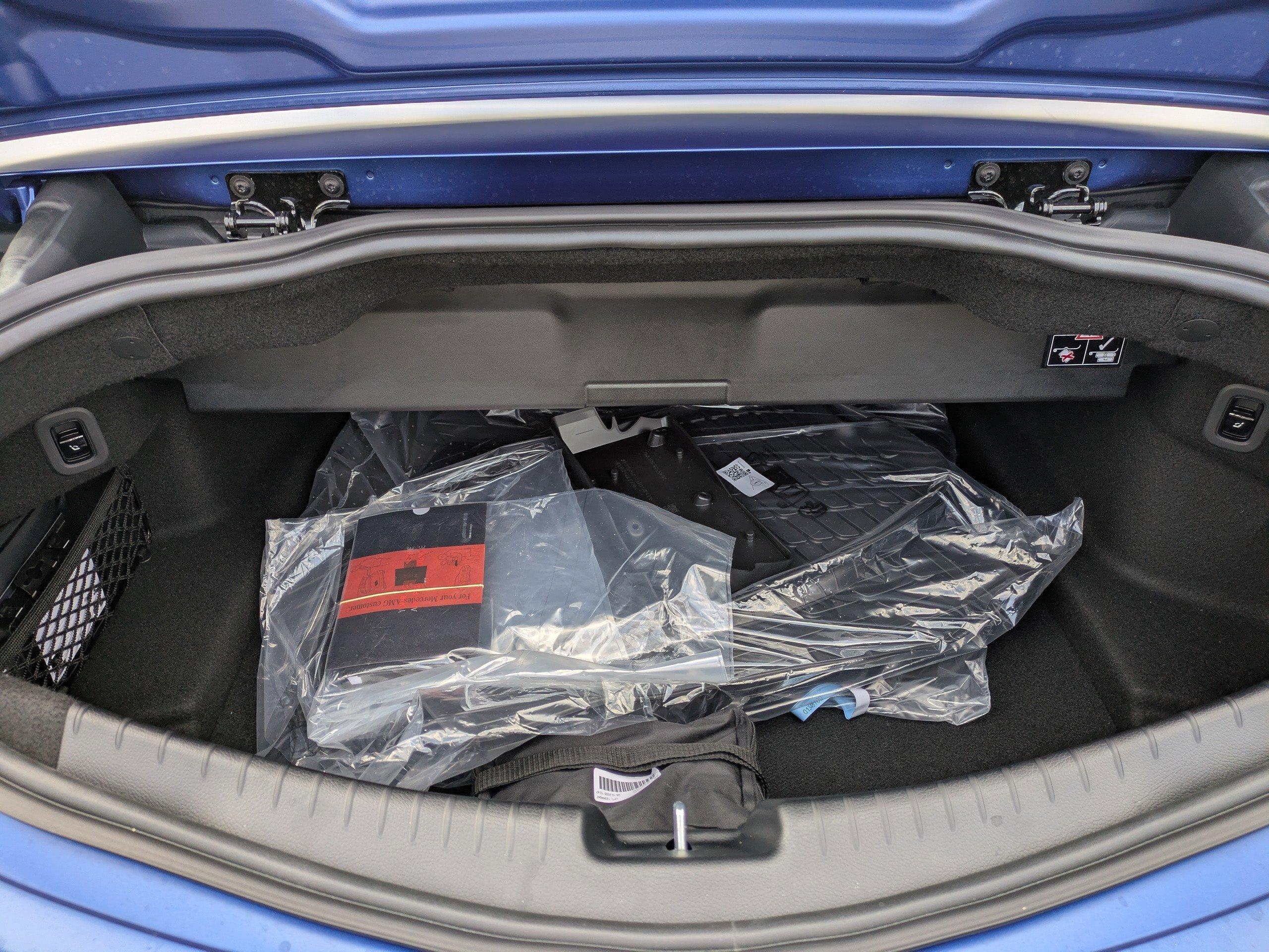 Mercedes-Benz Cle Convertible Amg® 53 4Matic®+ Cabriolet With Navigation & Awd - Thumbnail 13