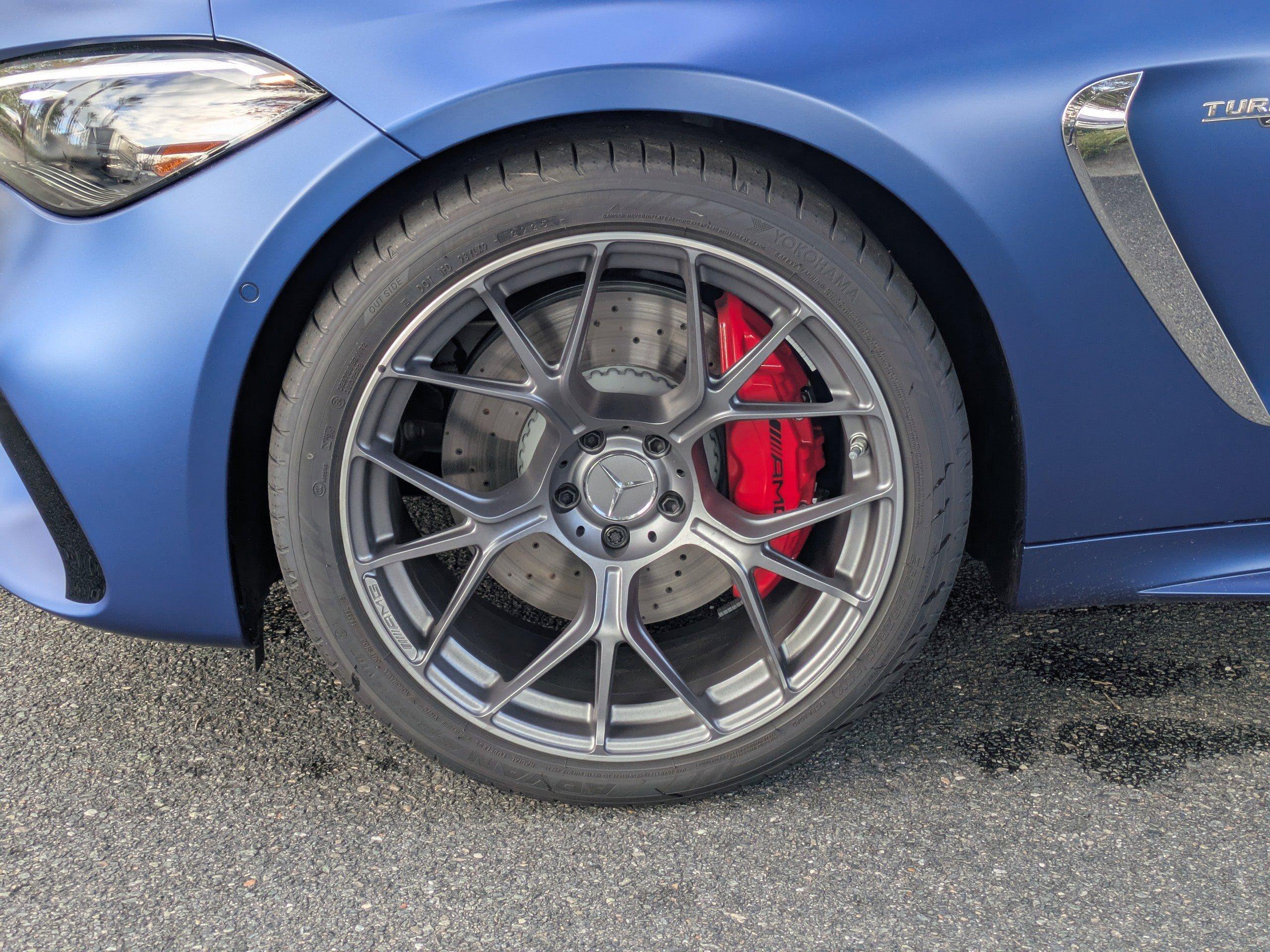 Mercedes-Benz Cle Coupe Amg® 53 4Matic®+ Coupe With Navigation & Awd - Thumbnail 4